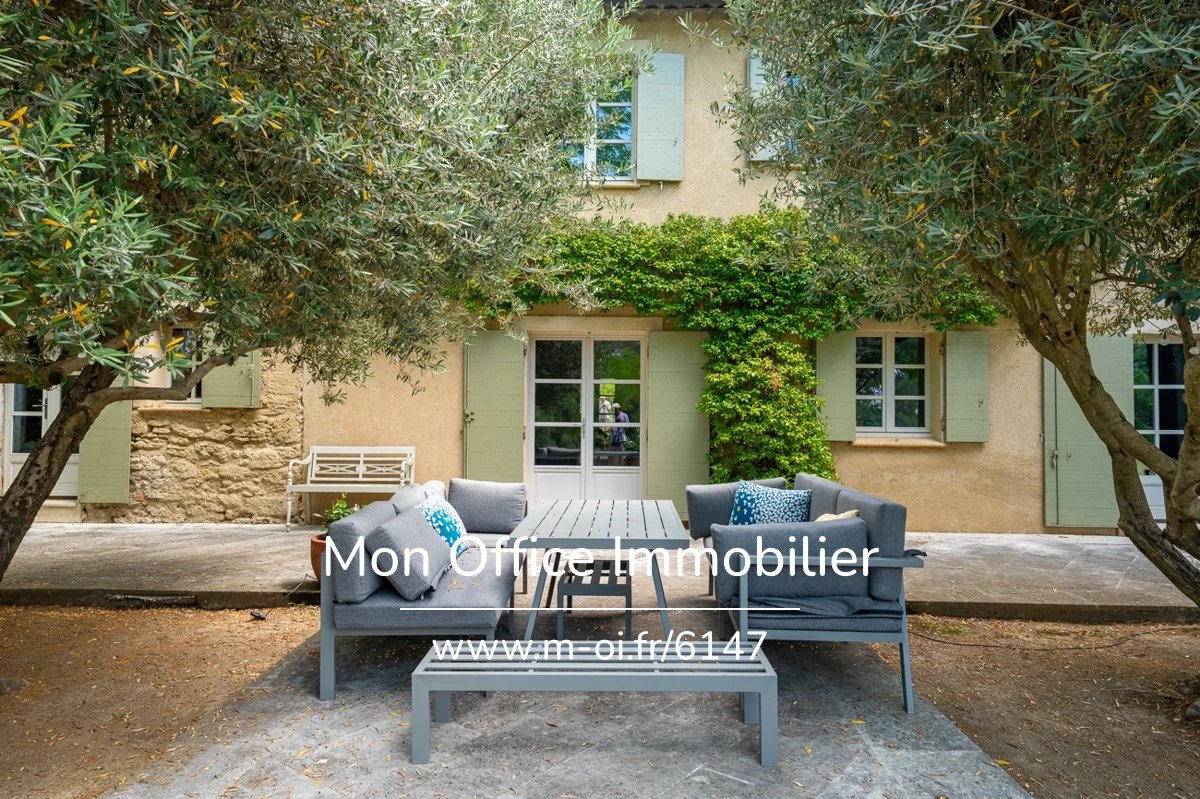 Référence : 6147-CCH. - Maison 9 pièces, avec maison d'amis ou gardien. Au calme