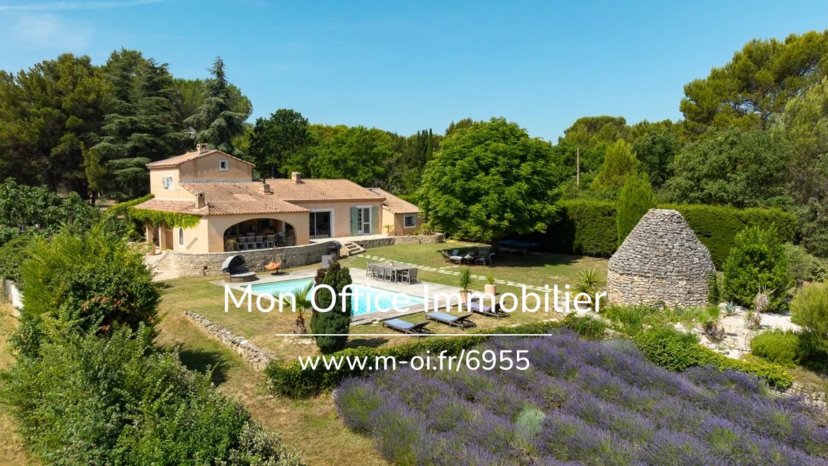 Référence : 6955-JDO - Superbe propriété provençale rénovée avec vue panoramique sur la Sainte-Victoire