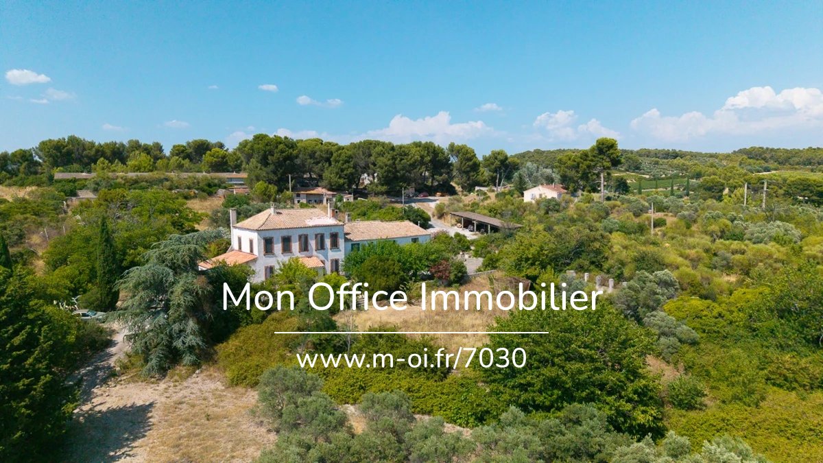Référence : 7030-ABO - Vaste domaine 40 hectares + 2 Maisons de 500 m2 et 85 m2 + divers bâtis