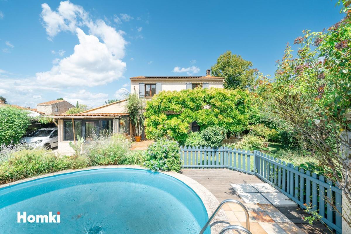 Maison/Villa T6 de 120 m² à Boulbon 13150