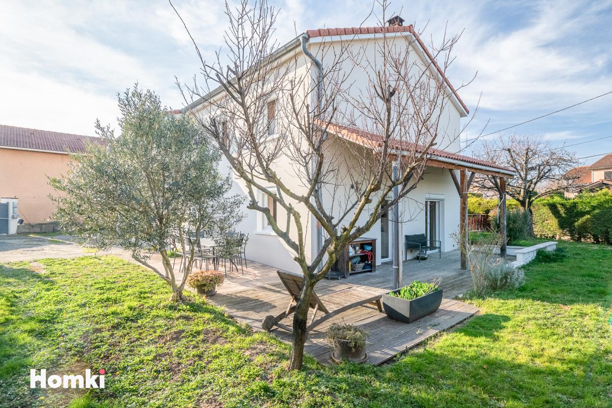 Maison/Villa T6 de 171m² à Simandres 69360 à proximité de Saint Symphorien d'Ozon