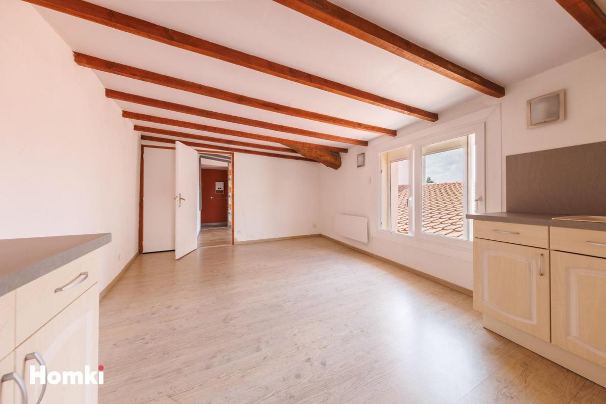 Maison de ville T2 de 43 m² à La Roche-Noire 63800