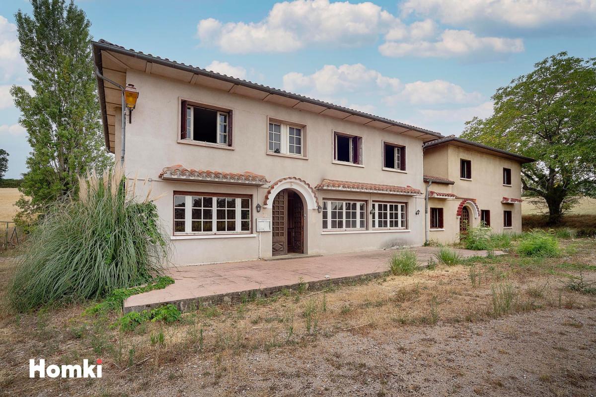 Maison/Villa T21 de 578 m² à Saint-Germier 81210