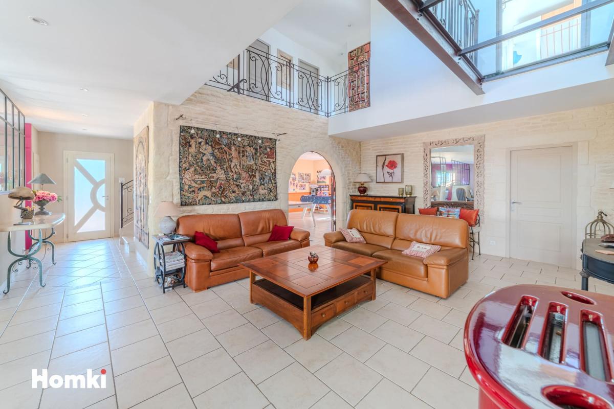 Superbe villa de 195 m2 avec piscine