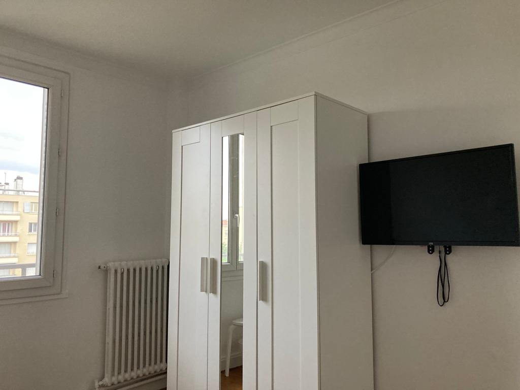 A LOUER - CHAMBRE dans une colocation meublée - VILLEURBANNE - Photo 2
