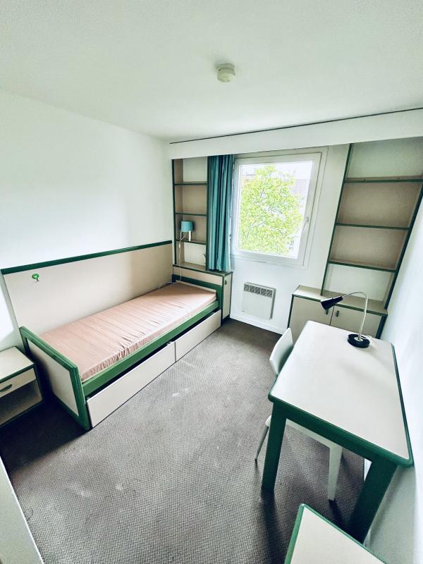 Chambre meublée 12 m² au coeur de Lyon - Photo 2