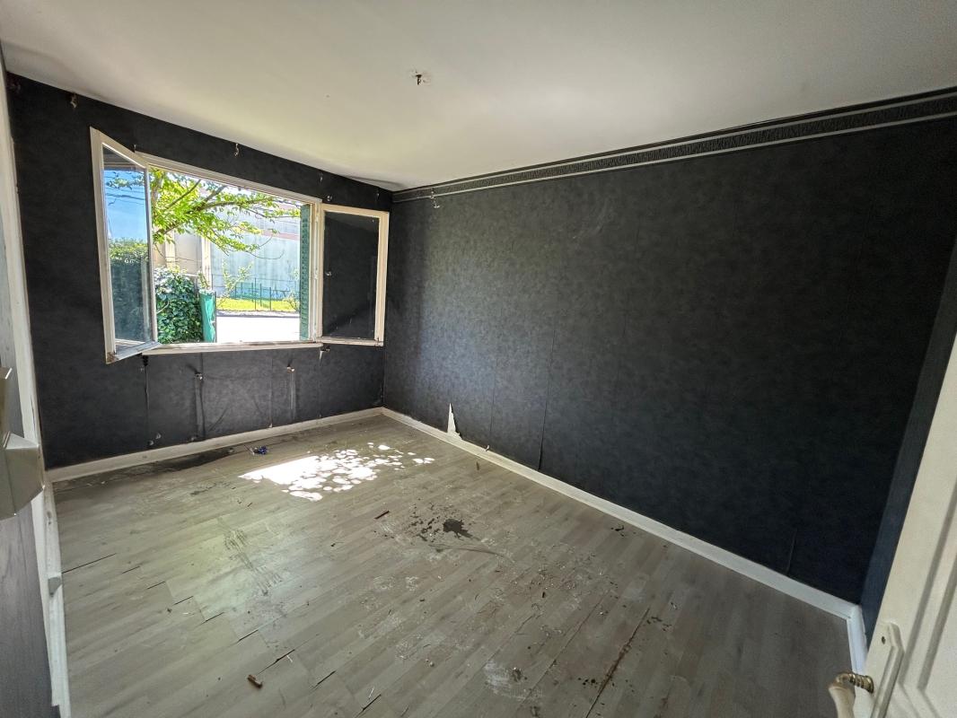 Maison à réhabiliter + extension autorisée – Permis purgé - Photo 4