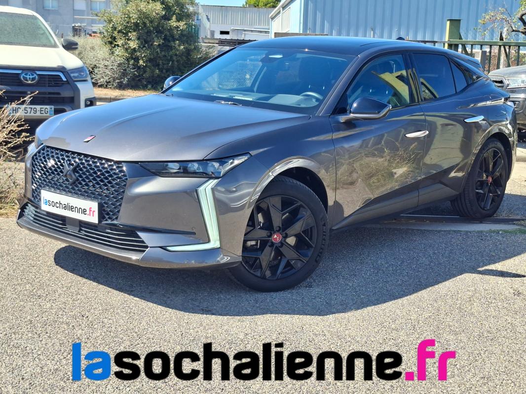 DS DS 4 Hybride E-Tense 225 EAT8 Performance Line + toit ouvrant + peinture metallisee