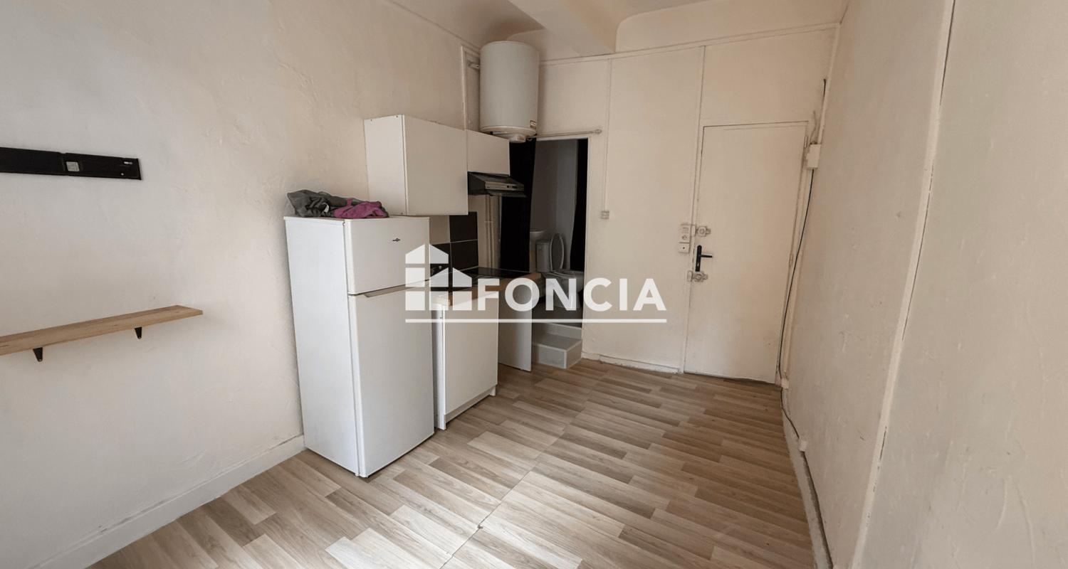 Saint-Mitre-les-Remparts - Studio fonctionnel de 14 m², idéal premier achat ou investissement