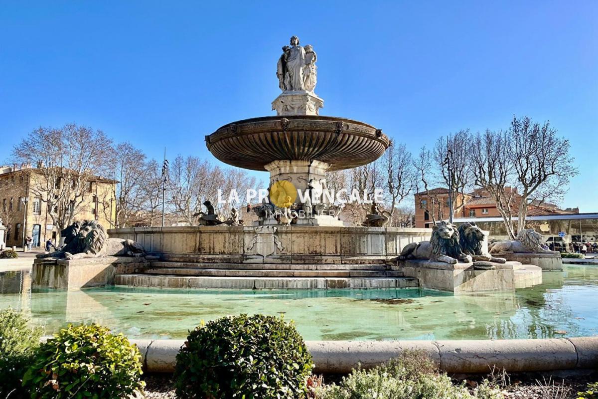 L'Agence la Provençale a le plaisir de vous présenter ce cha