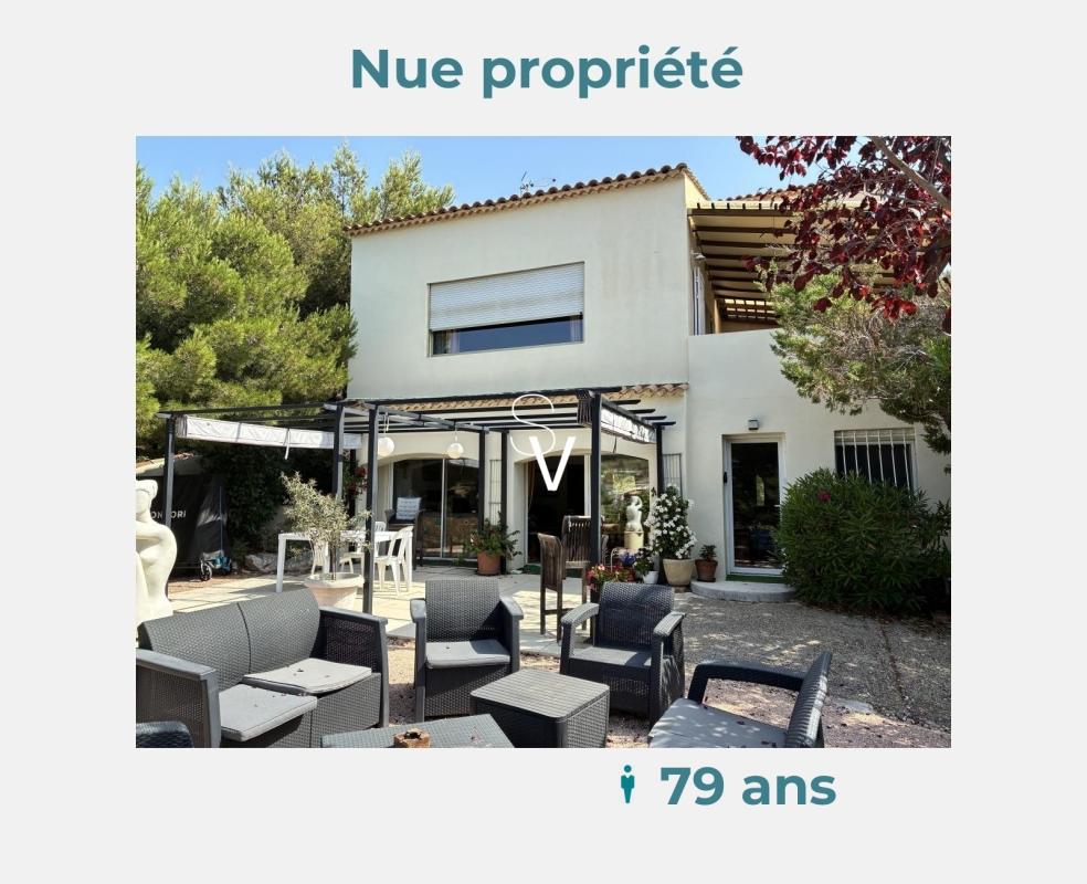 Nue propriété - Maison T8 de 220 m2 avec garage fermï¿œ - Monsieur 79 ans