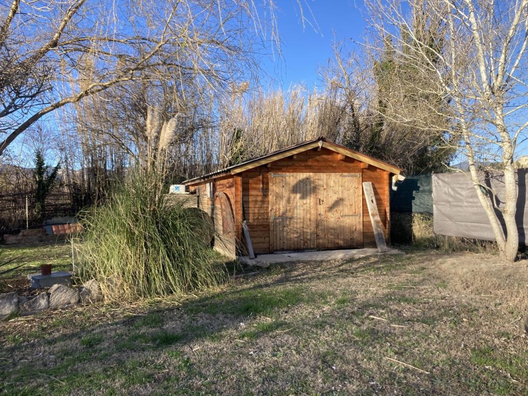 Cabanon en dur 40 m² sur 2000 m²