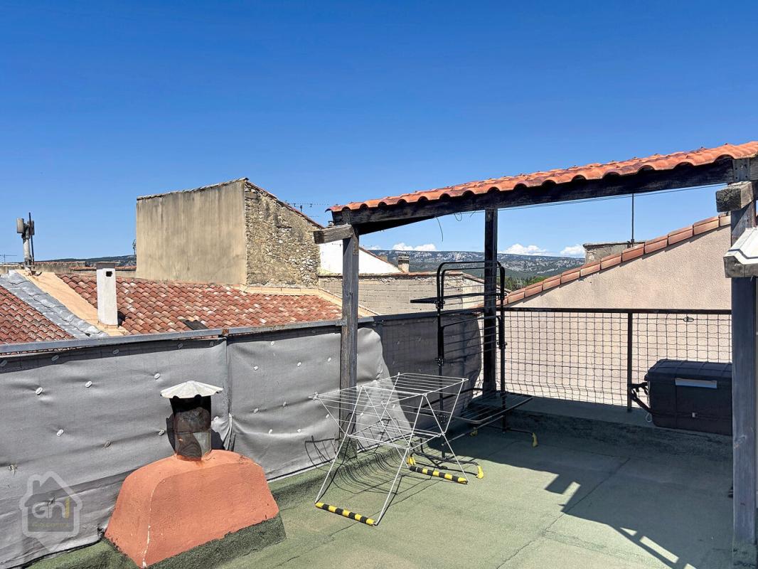 Maison de Village avec toit terrasse