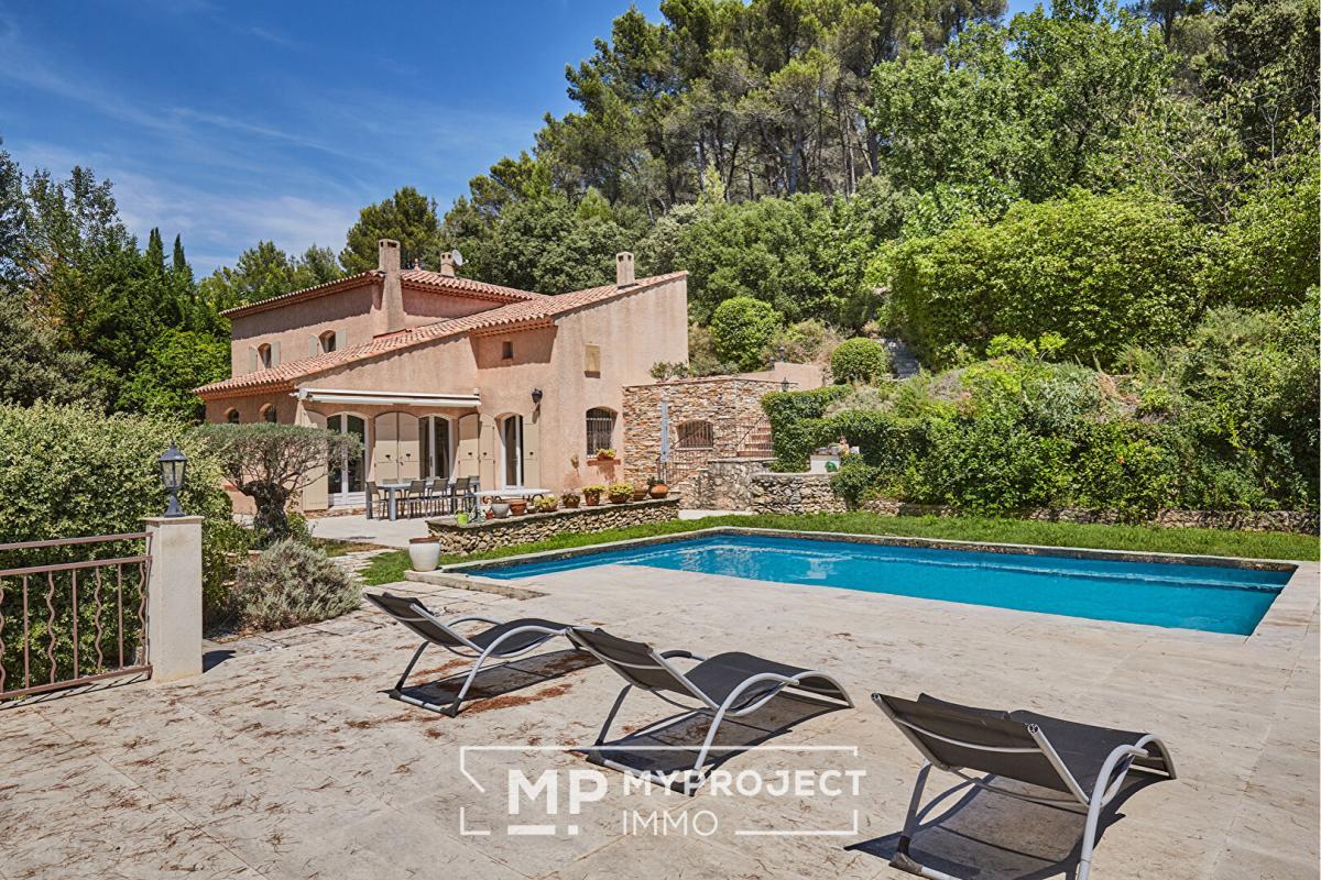 Maison Bouc Bel Air 222 m²