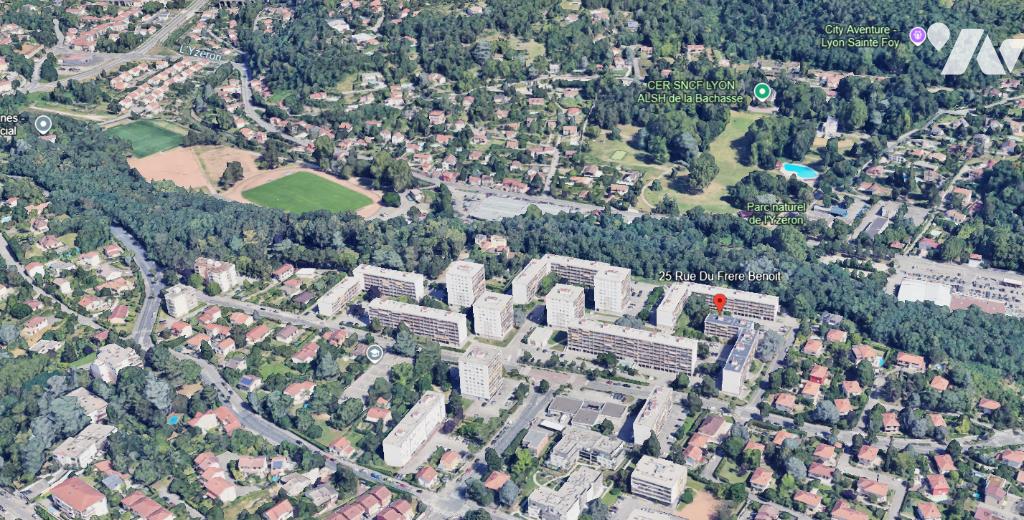 25 rue du Frère Benoit à OULLINS PIEERE BENITE - APPART + 1 PLACE DE PARKING + 1 CAVE