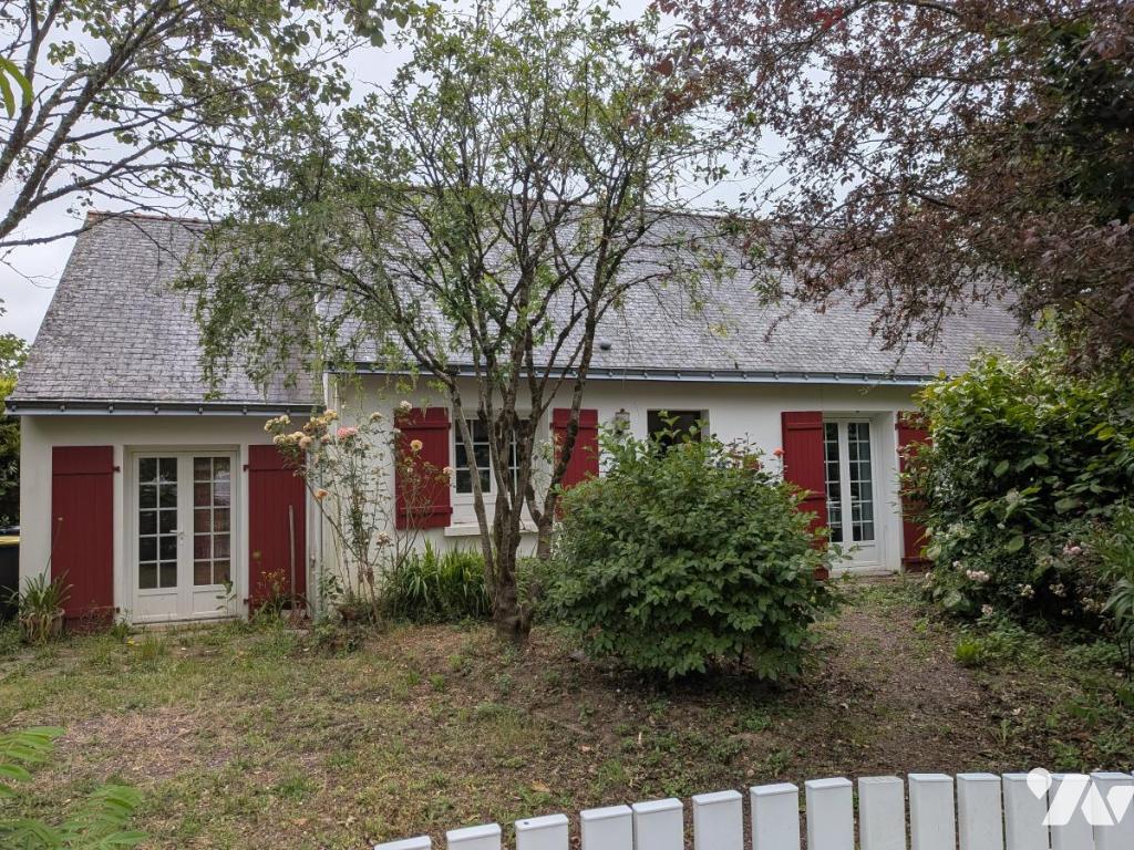MAISON CENTRE SAINTE-ANNE-SUR BRIVET