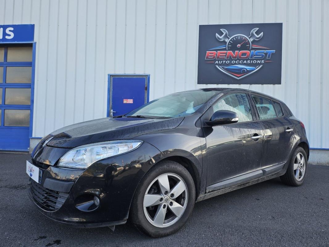 Renault M&eacute;gane III Berline Dynamique 1.9 dCi 130 Eco2