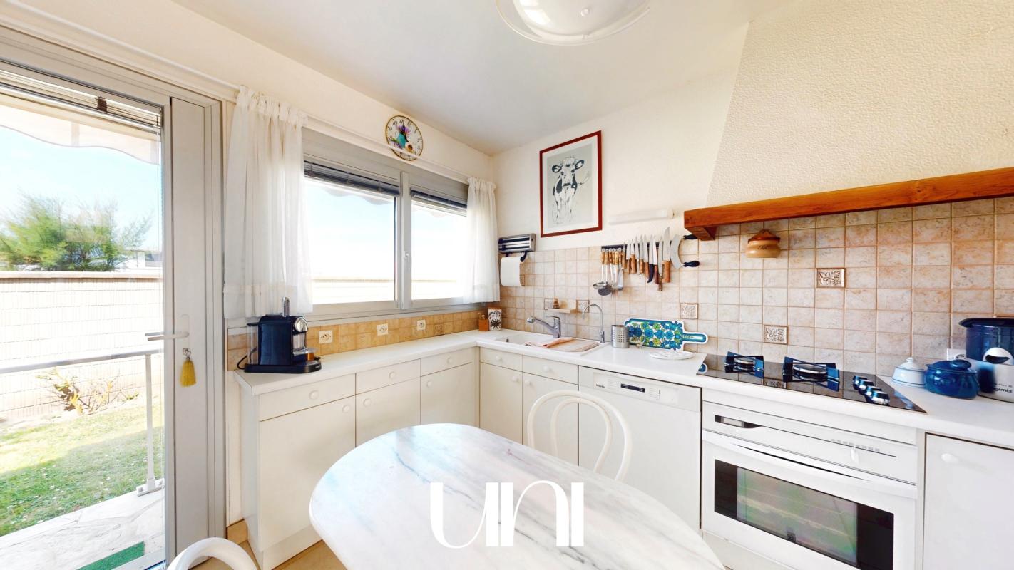 Maison T6 de 141 m2, terrain de 963 m2