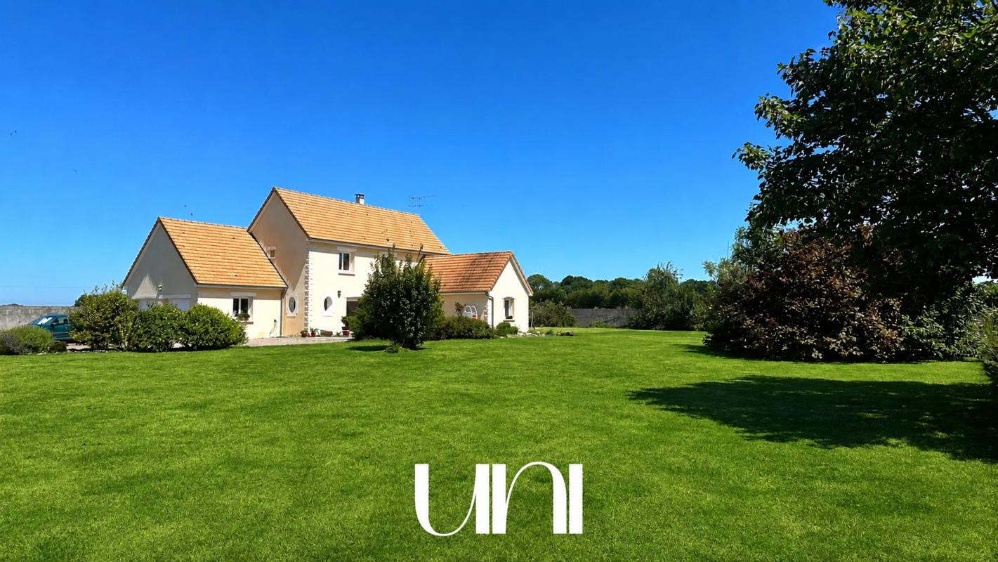Maison 5 pièces 133m2 et 3000m² de terrain - Aure sur mer