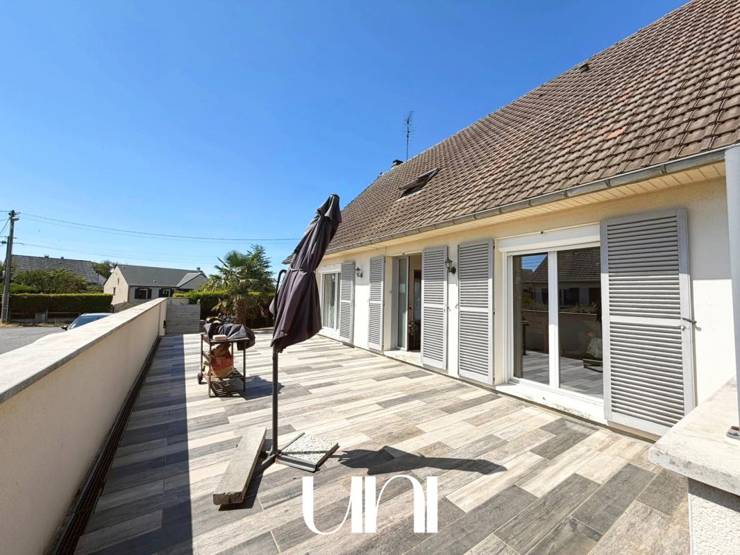 Maison 7pièces de 139m2 sur un terrain de 625m2 - Grandcamp-Maisy