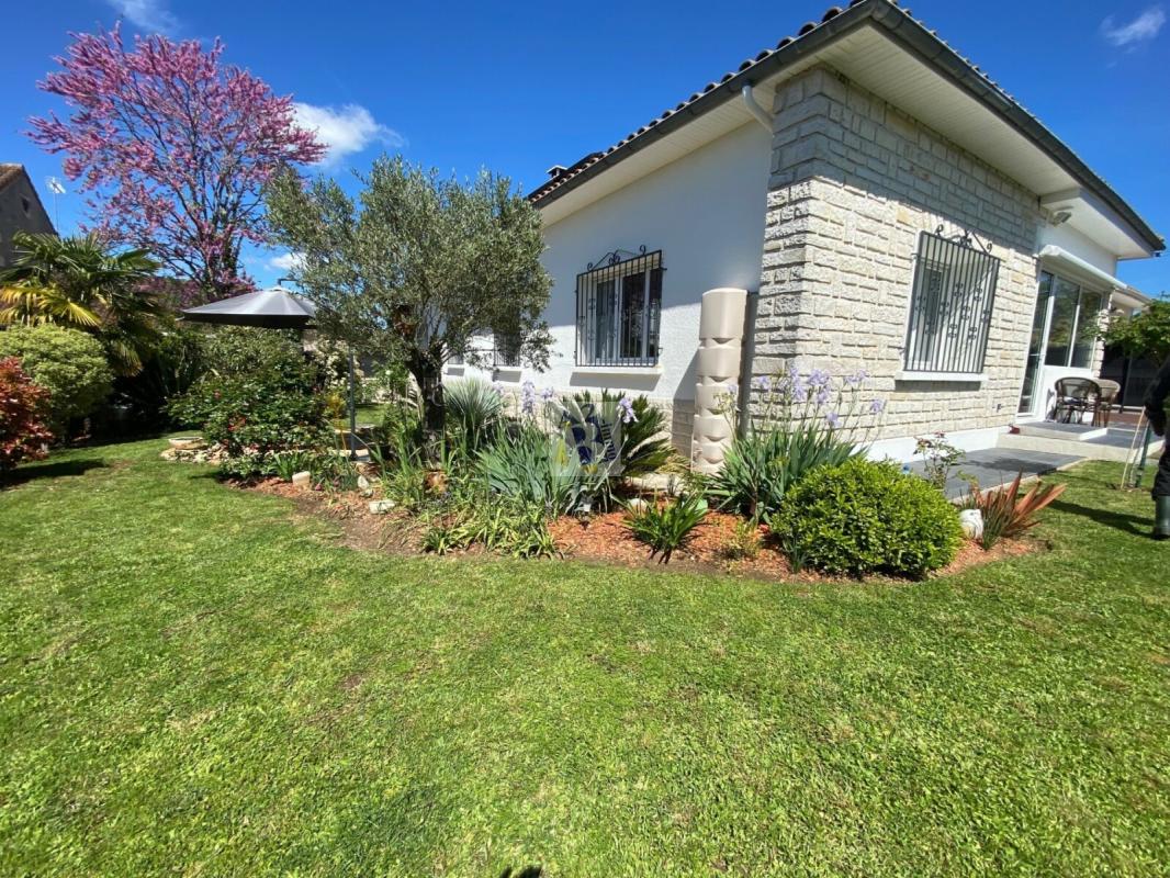 Maison villa ANGOULEME de plain pied