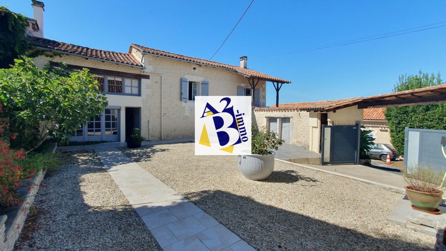 MAISON DE CAMPAGNE