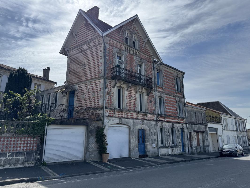 Maison Bourgeoise 310 m² - 2000m²