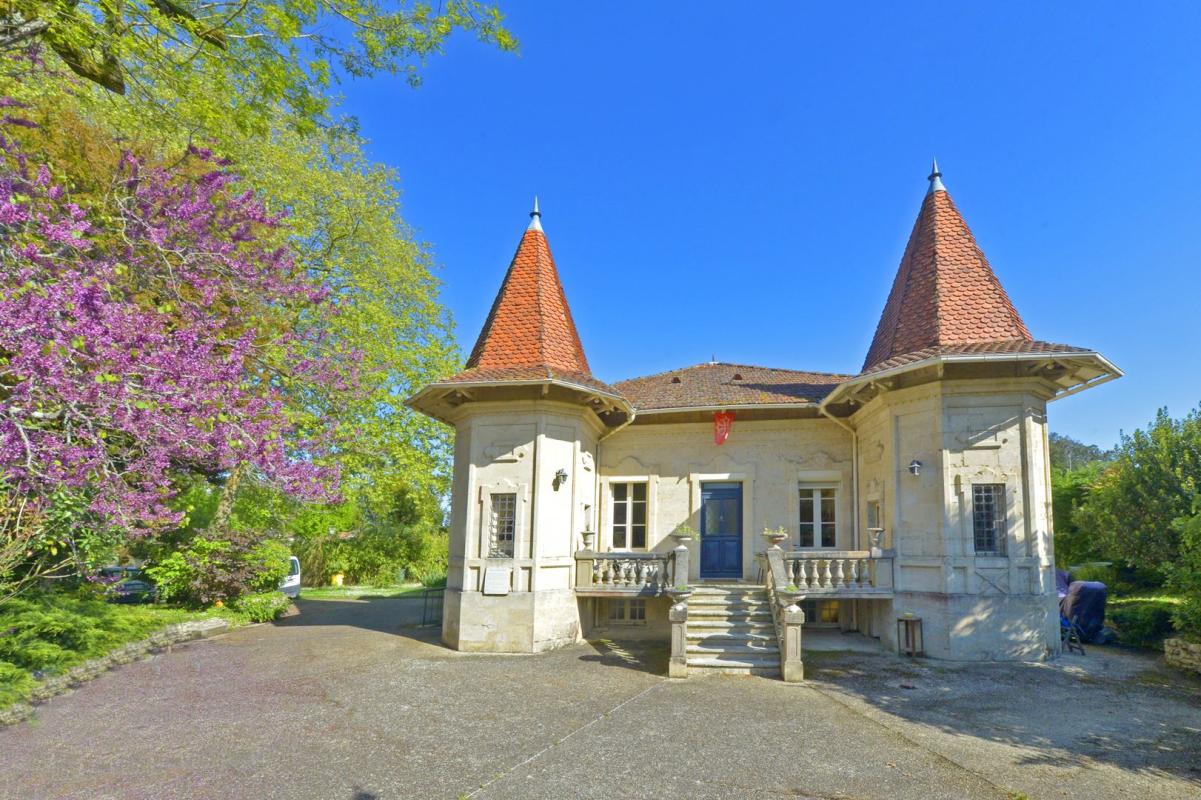 Château - 178m ²