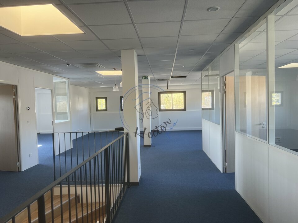 BUREAUX à vendre