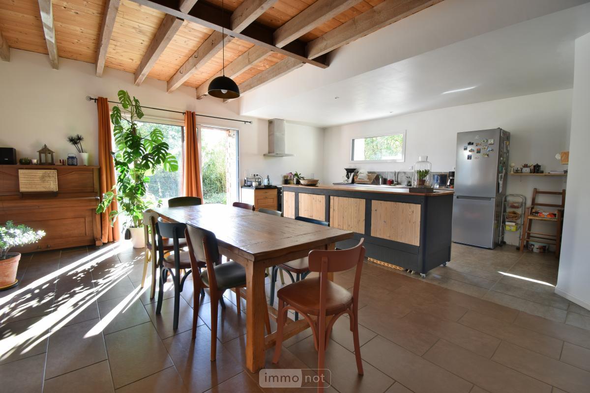Maison 179m² — Bécon-les-Granits