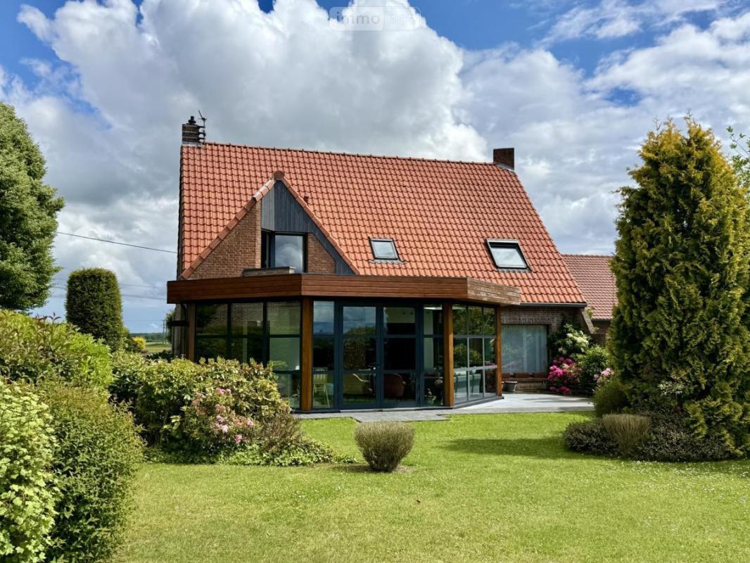 Maison 208m² — Gœulzin