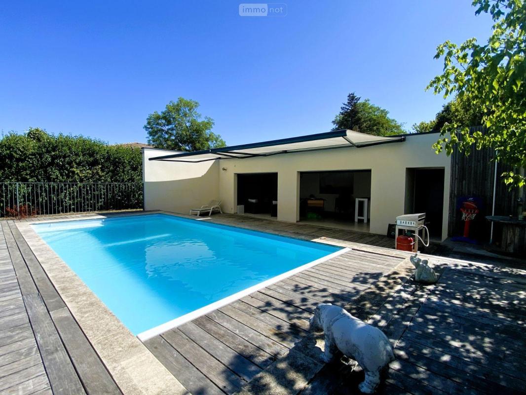 Maison 216m² — Ludon-Médoc