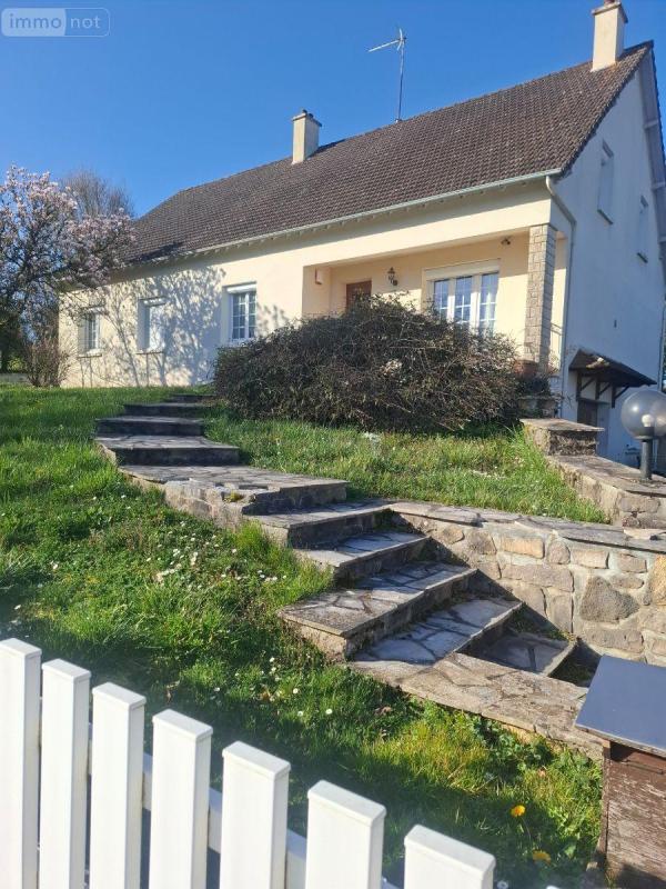 Maison 160m² — Neuvy-Deux-Clochers