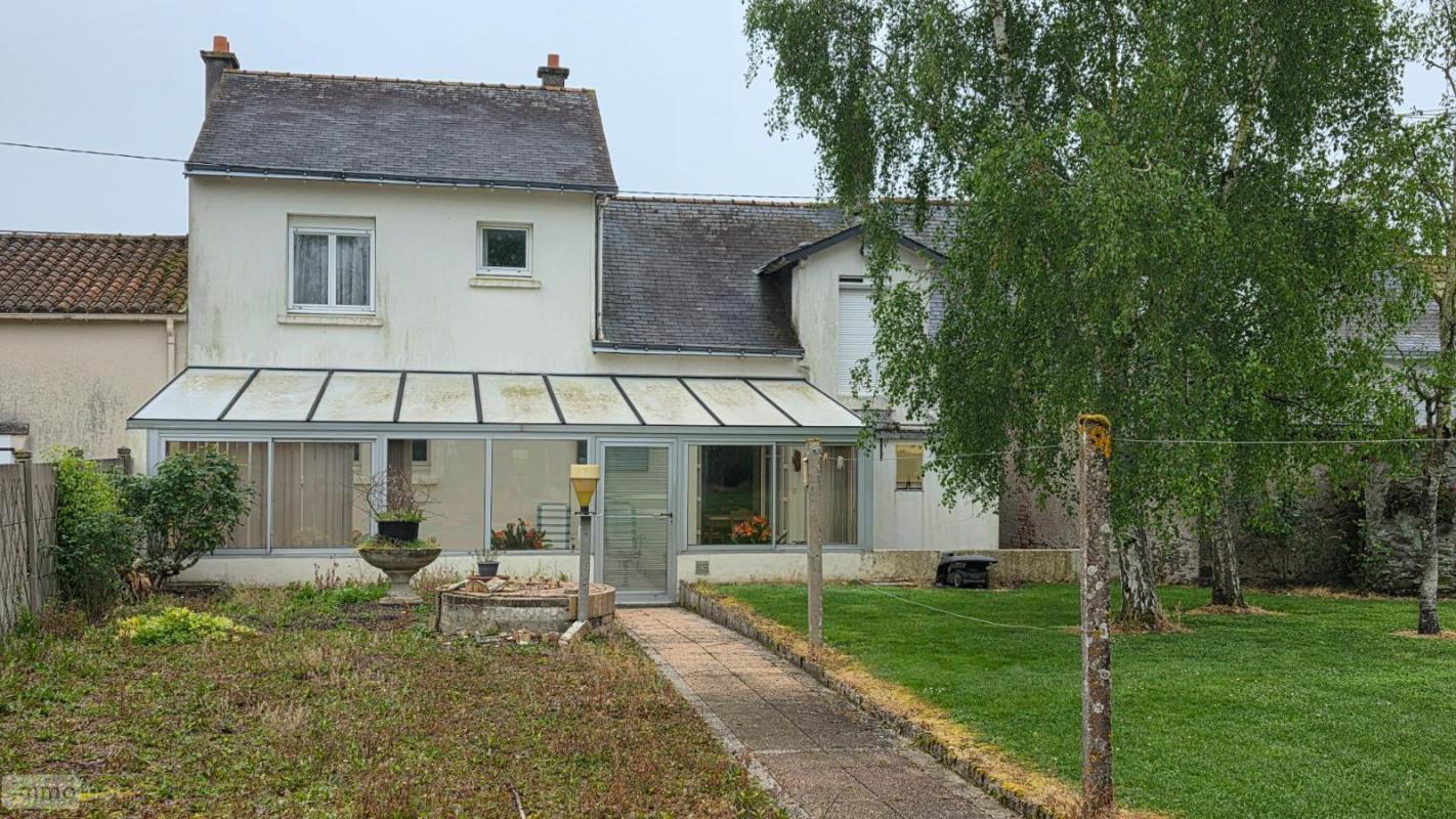 Maison 93m² — Couffé