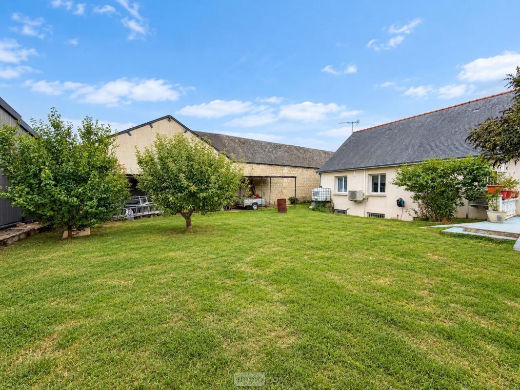 Maison 210m² — Beaumont-en-Véron