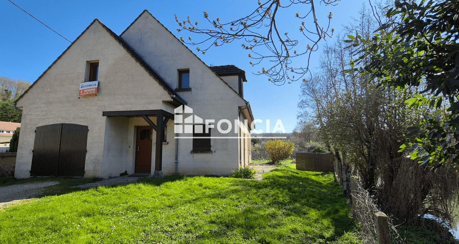 CHEZY-SUR-MARNE - A vendre : Maison T6 de 129 m2 - 3 chambres, Garage et Jardin
