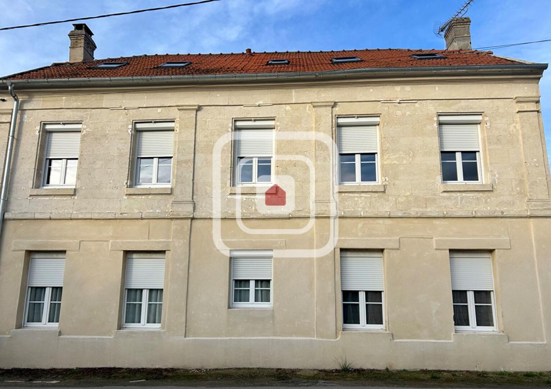 GRANDE MAISON ANCIENNE
