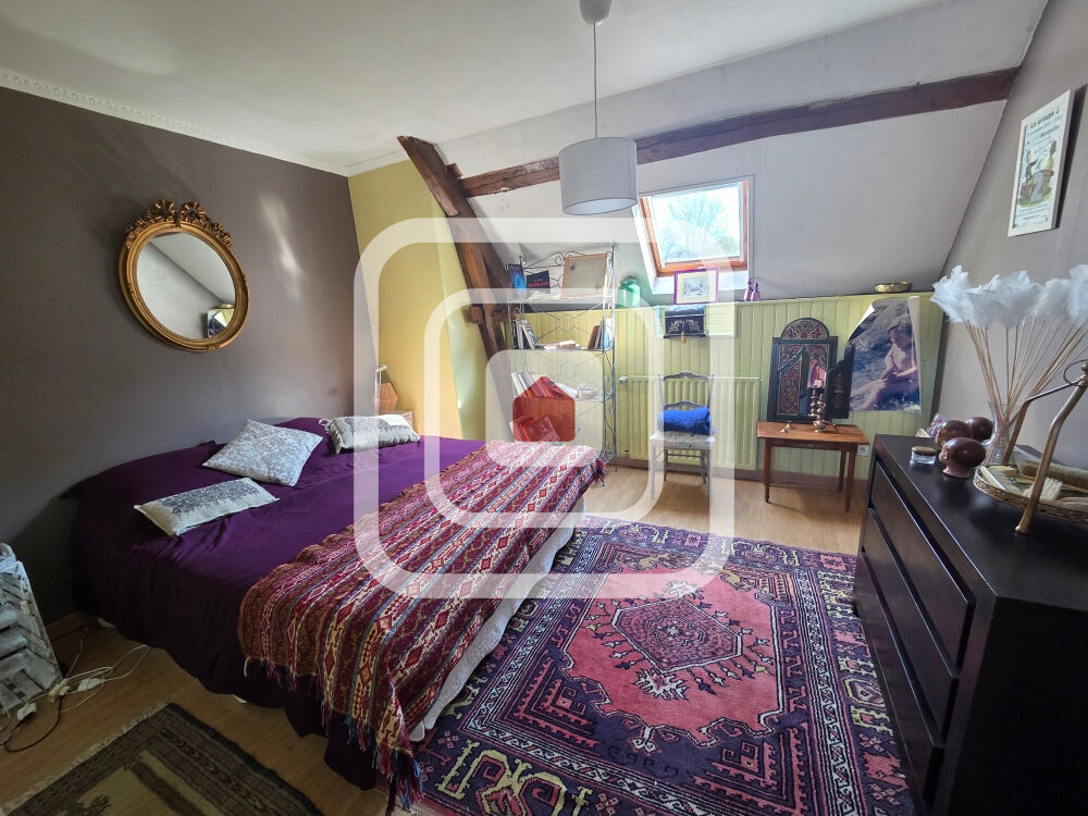 Propriété comprenant 2 maisons