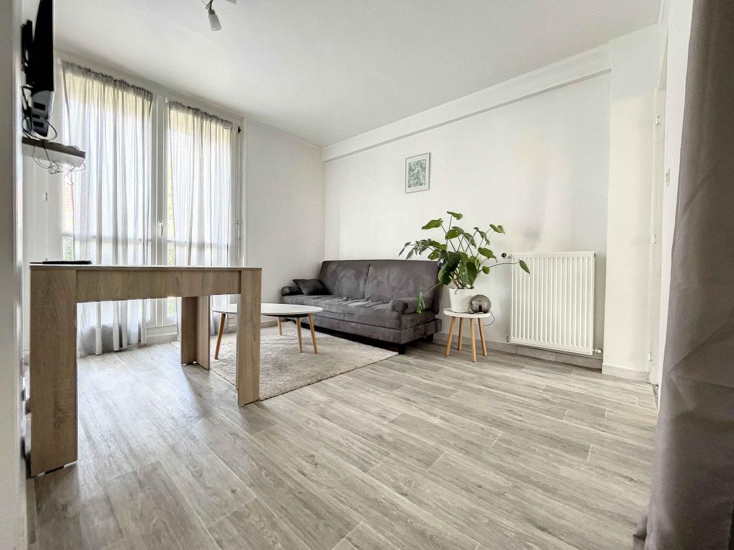 Chambre en colocation meublé de 9 m2 au rez de chaussé - Photo 3