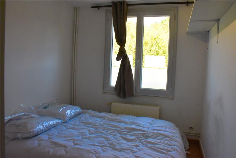 Appartement - 2ème étage - 30,90 m2 - 2 pièces - Meublé - Photo 4