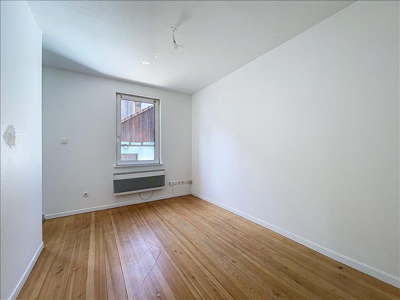 Appartement - RDC - 23,33 m2 - 1 pièce - Non meublé - Photo 2