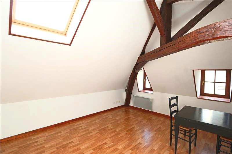 Appartement - 2ème étage - 29 m2 - 2 pièces - Meublé - Photo 3