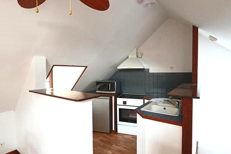 Appartement - 2ème étage - 29 m2 - 2 pièces - Meublé - Photo 4