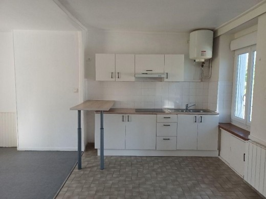 Appartement à louer, 3 pièces, 52 m², 03350 Cerilly