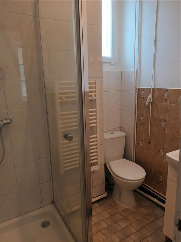 Appartement - RDC - 52.63 m2 - 3 pièces - Non meublé - Photo 4