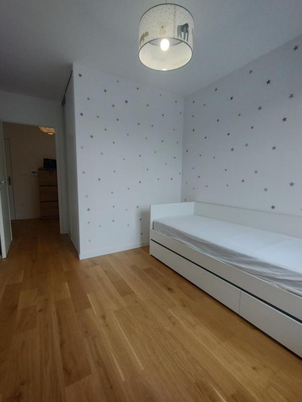 Appartement - 1er étage - 67,28 m2 - 3 pièces - Meublé - Photo 3