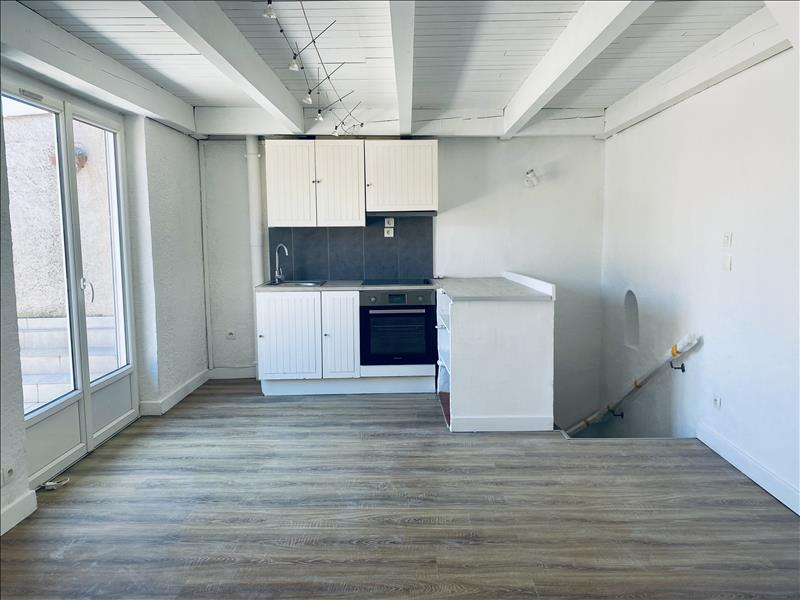 Appartement - 2ème étage - 60 m2 - 3 pièces - Non meublé - Photo 3