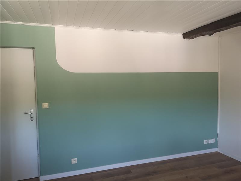 Appartement - 1er étage - 32,86 m2 - 2 pièces - Non meublé - Photo 3