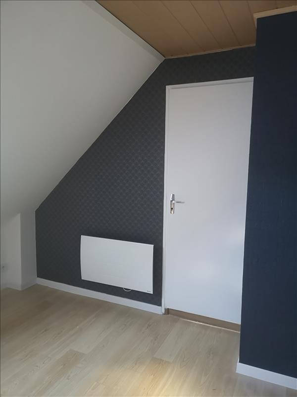 Appartement - 1er étage - 32,86 m2 - 2 pièces - Non meublé - Photo 4