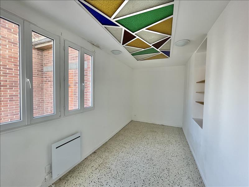 Appartement - RDC - 63 m2 - 2 pièces - Non meublé - Photo 2
